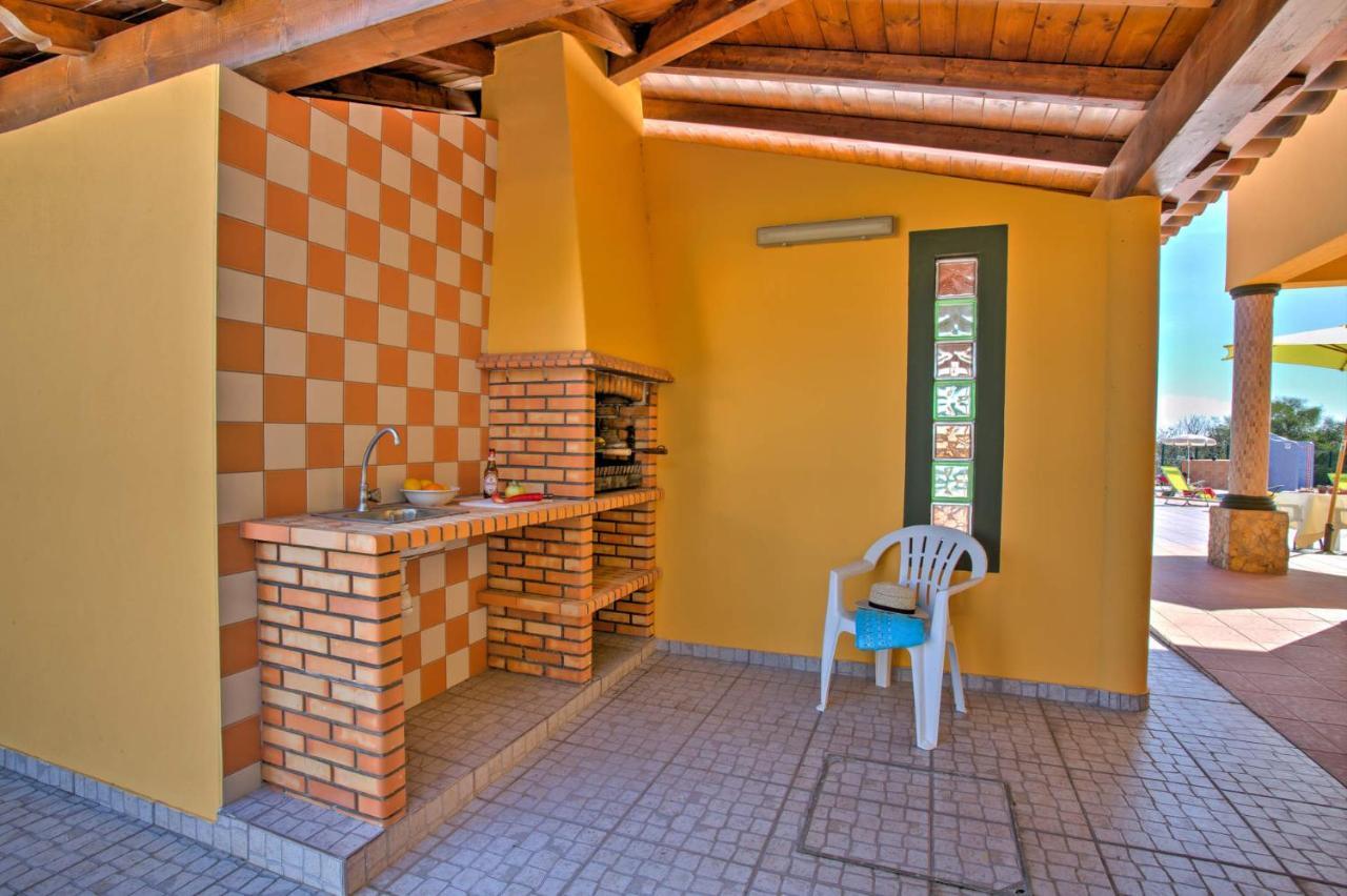 Villa Nincha - Heated Pool - Free Wi-Fi - Air Con Albufeira Eksteriør billede